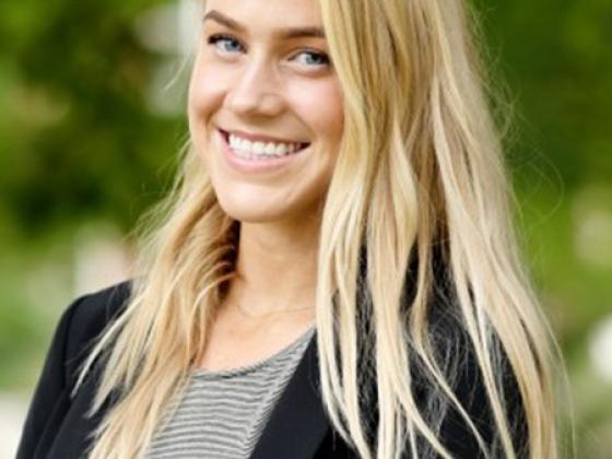 skylar-wolski-headshot.jpg